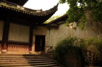 保国寺甬上建筑艺术视觉巡展走进校区